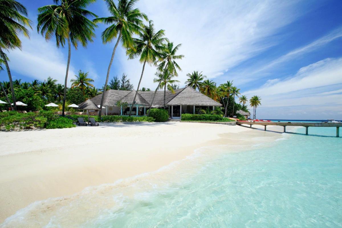 The Centara Collection, Machchafushi Island Resort & Spa Maldives - Stay 4 nights or more, enjoy 25 percent off Seaplane transfers, valid for stays from 10 Apr to Sep 2026
