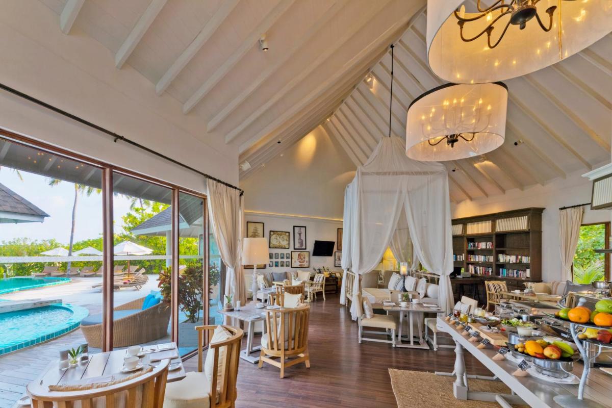 The Centara Collection, Machchafushi Island Resort & Spa Maldives - Stay 4 nights or more, enjoy 25 percent off Seaplane transfers, valid for stays from 10 Apr to Sep 2026