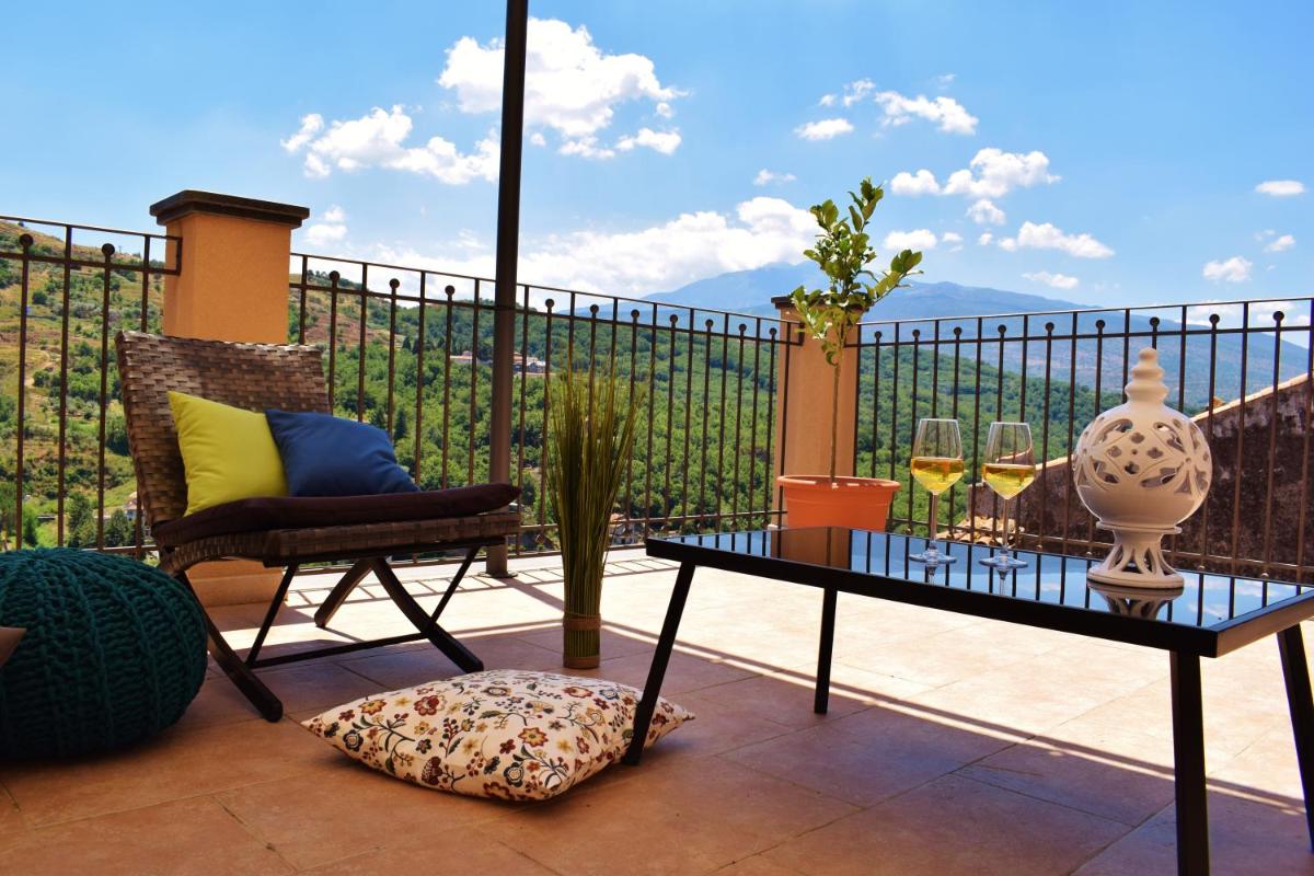 Cento Tari' Guest House