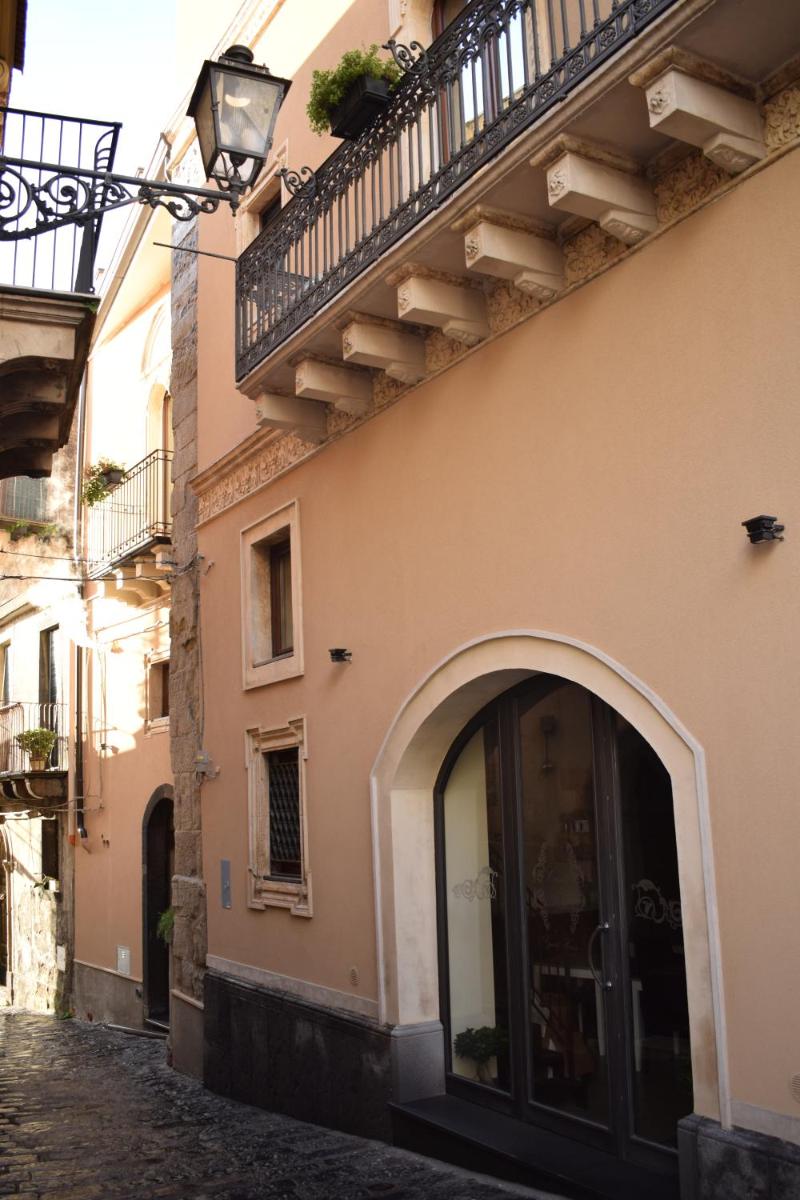 Cento Tari' Guest House