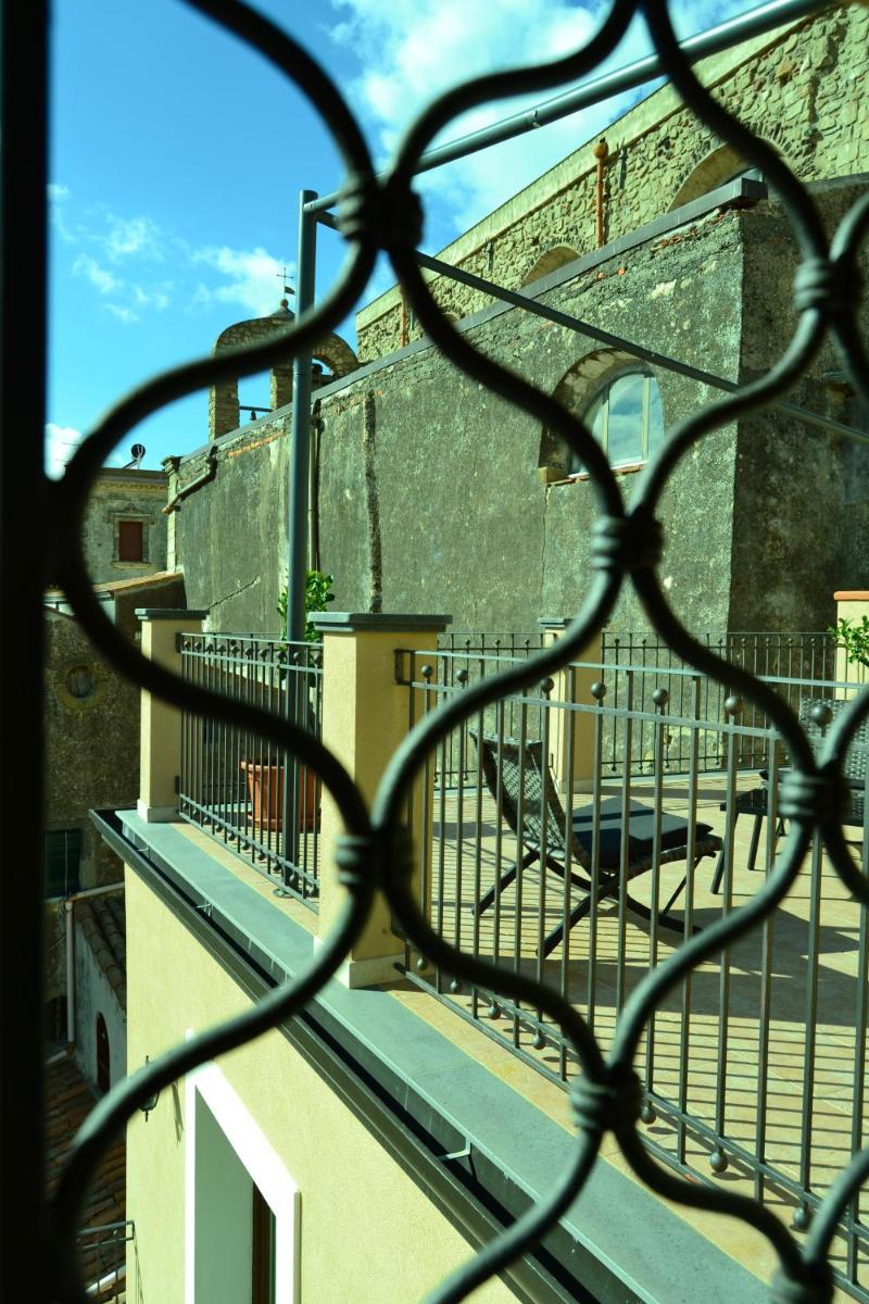 Cento Tari' Guest House