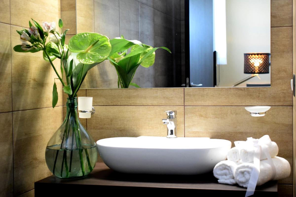 Cento Tari' Guest House