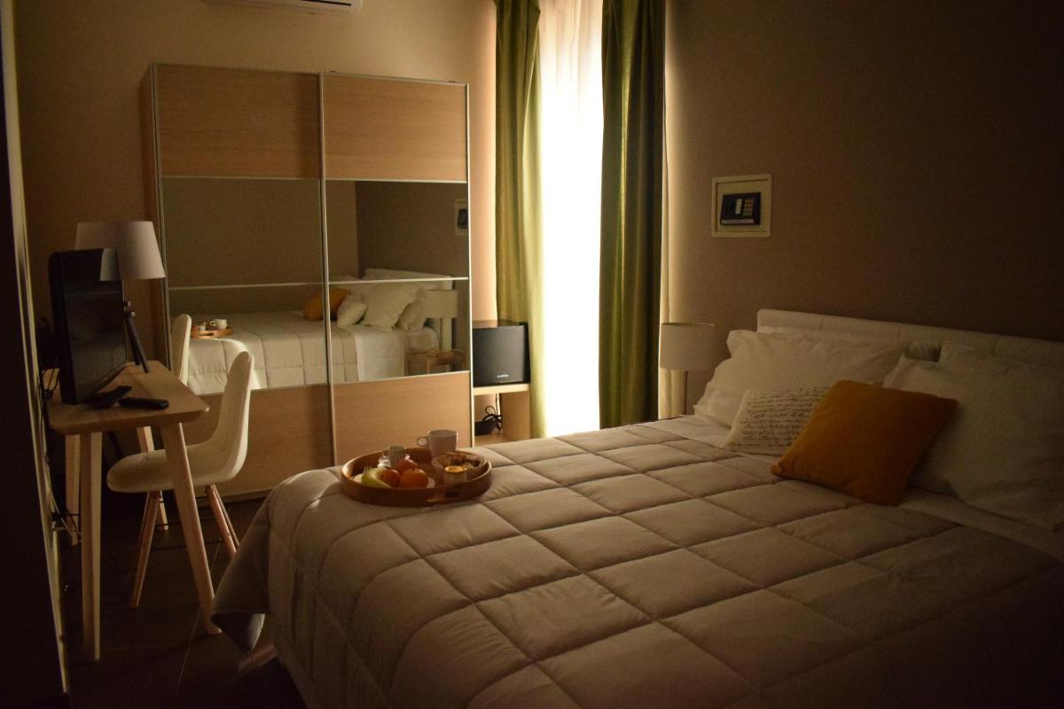 Cento Tari' Guest House