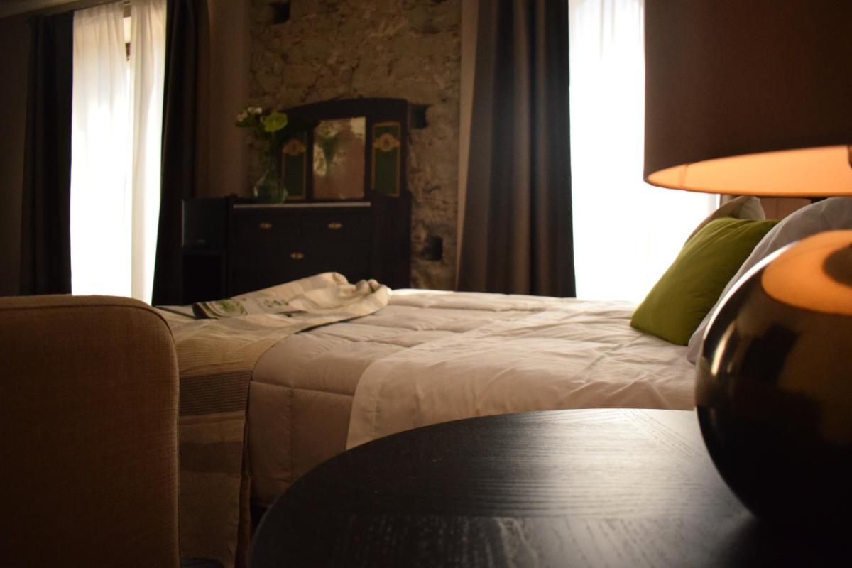 Cento Tari' Guest House