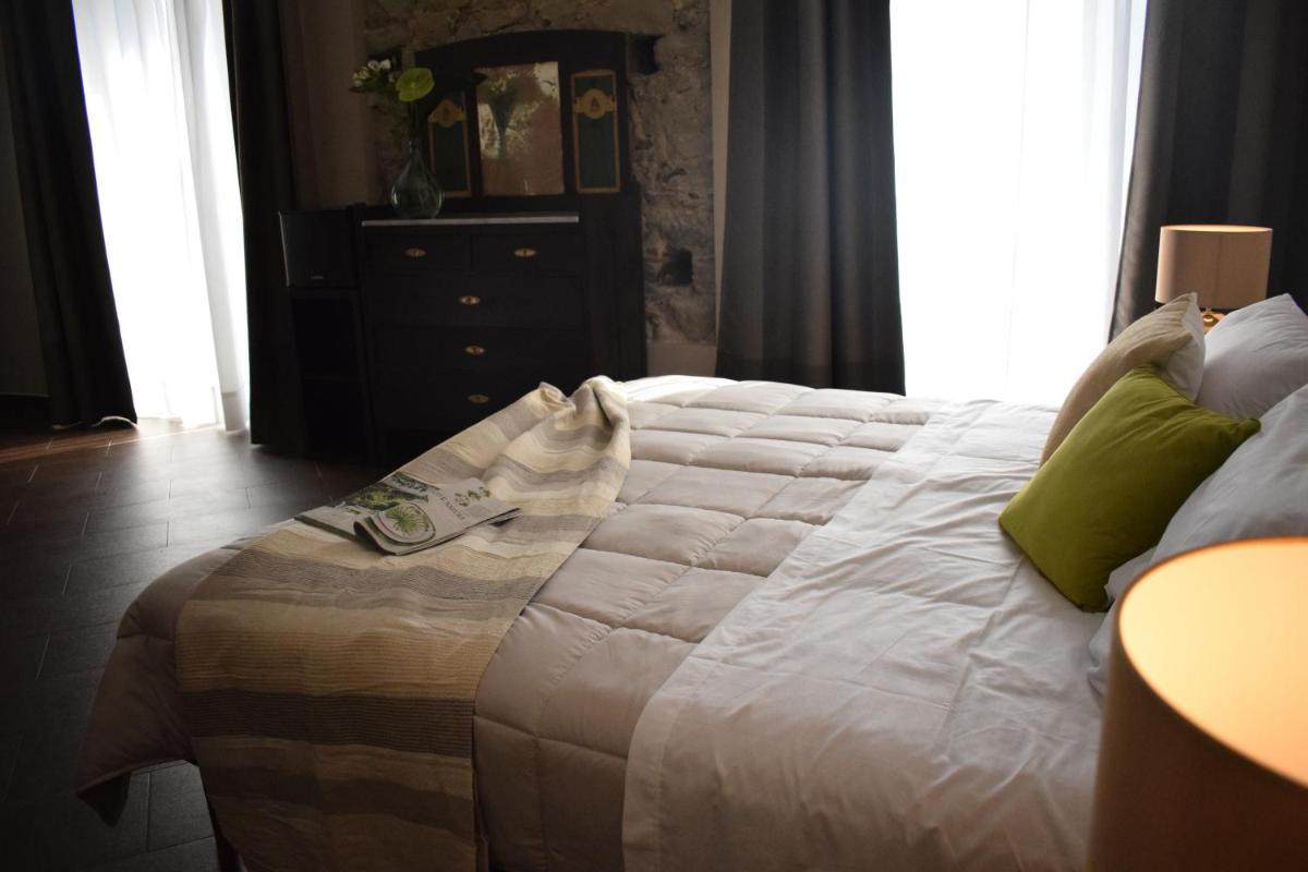 Cento Tari' Guest House