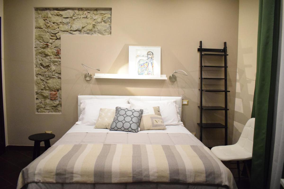 Cento Tari' Guest House