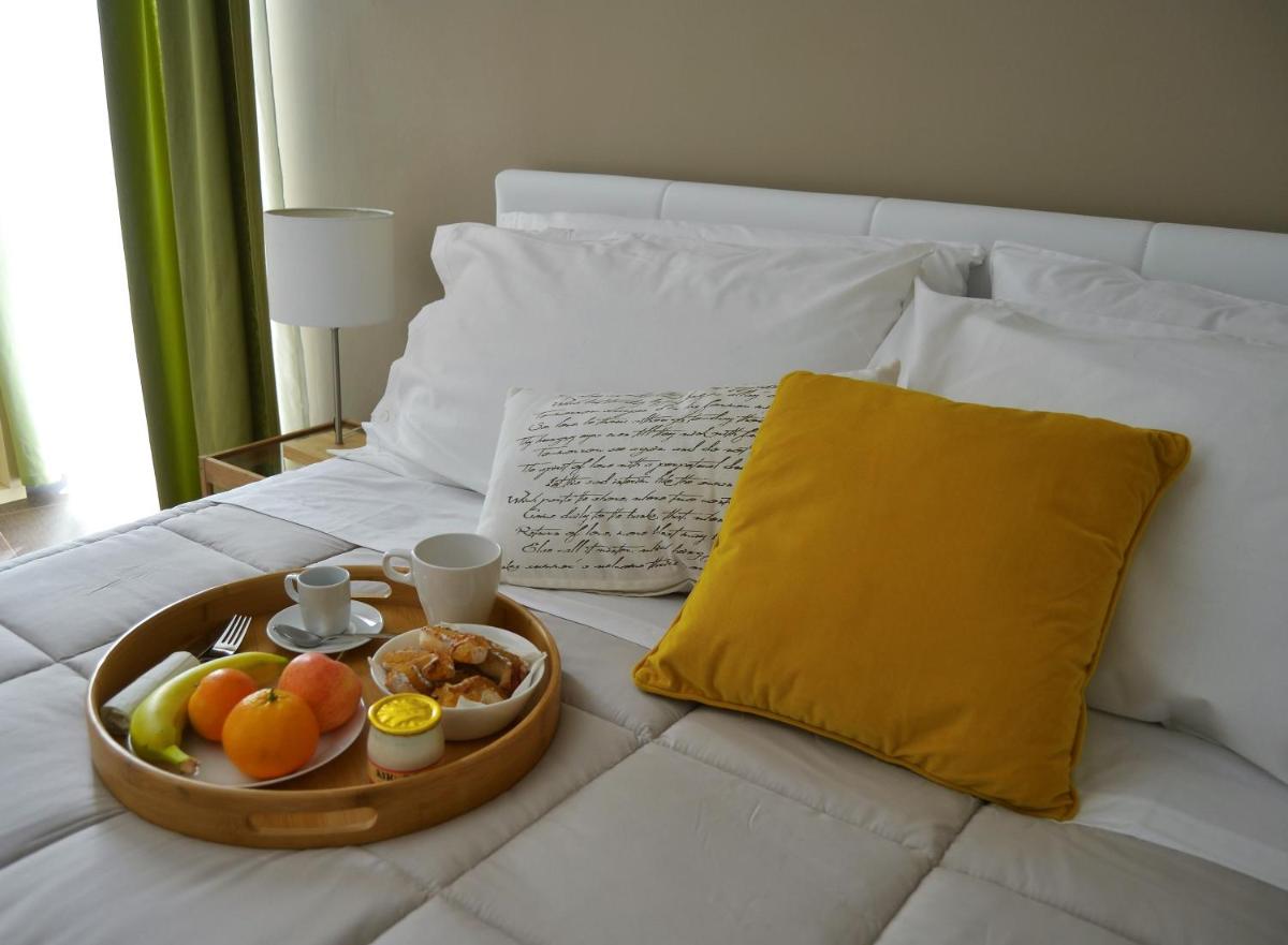 Cento Tari' Guest House