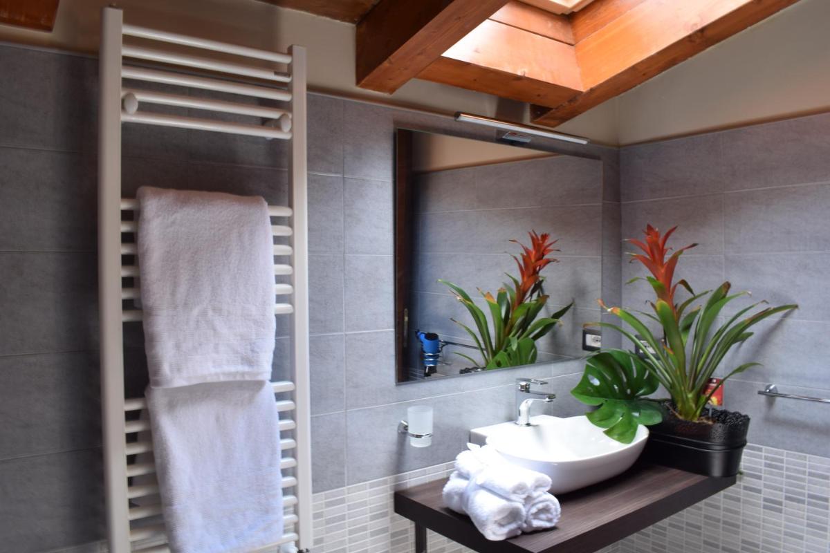 Cento Tari' Guest House