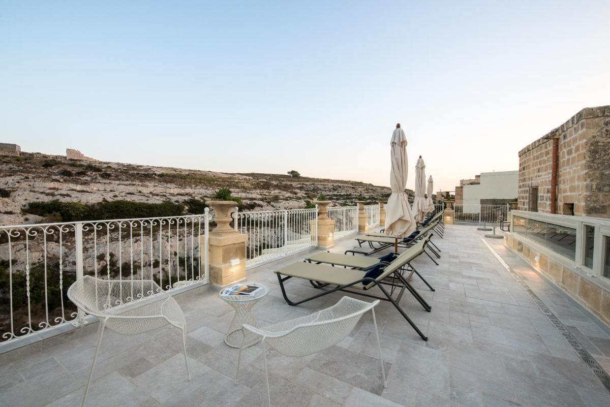 Cesca's Boutique Hotel