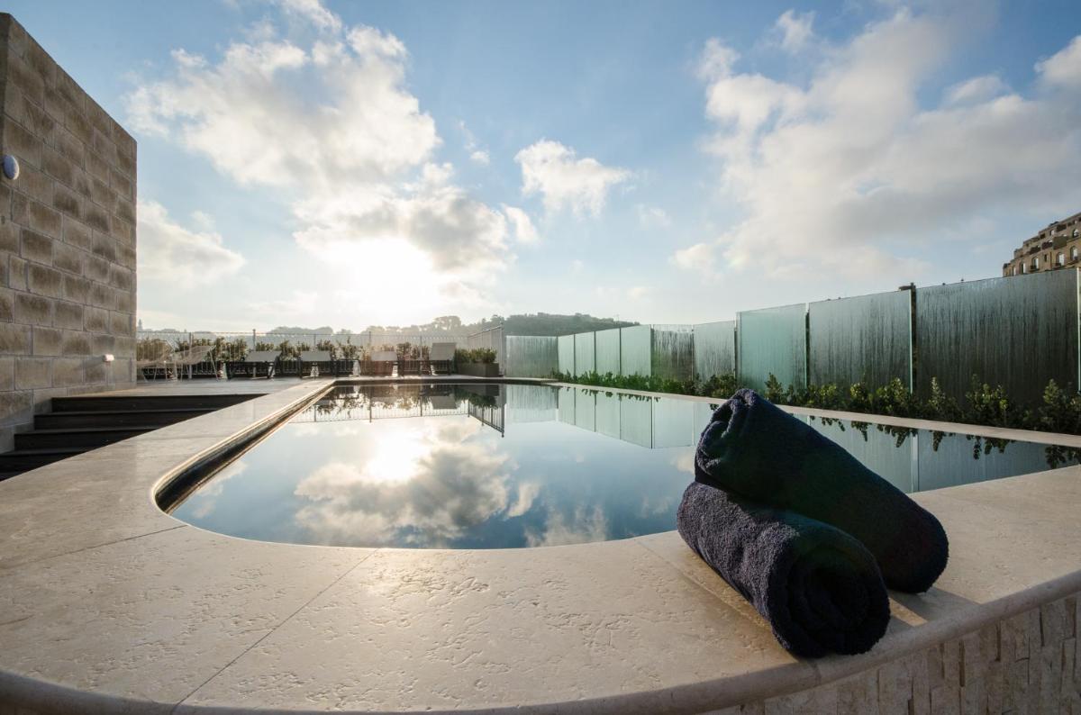 Cesca's Boutique Hotel