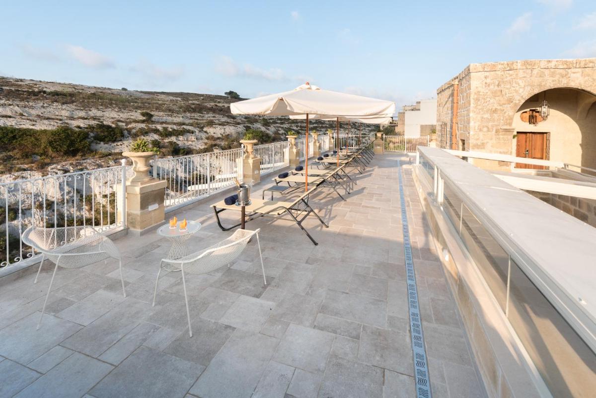 Cesca's Boutique Hotel