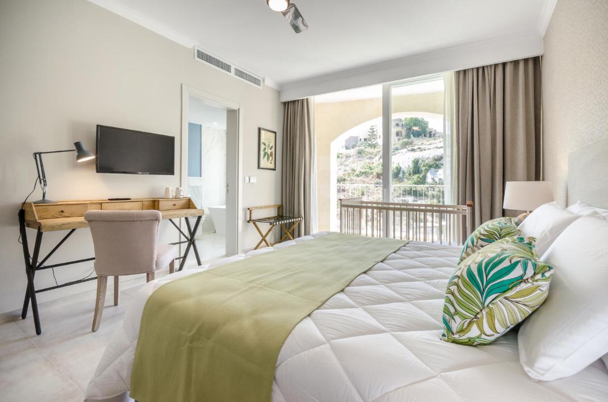 Cesca's Boutique Hotel