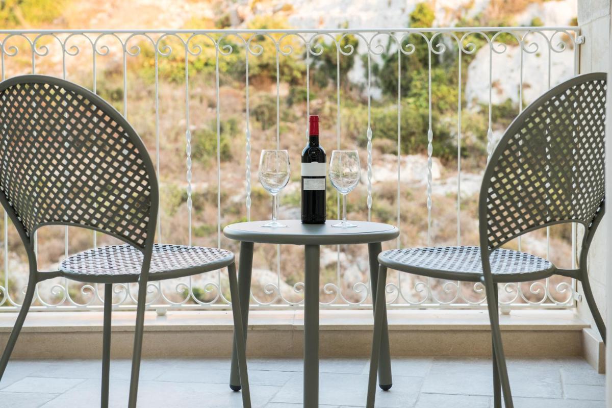 Cesca's Boutique Hotel