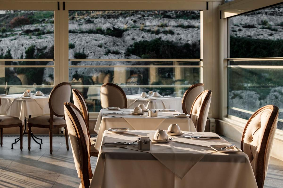 Cesca's Boutique Hotel