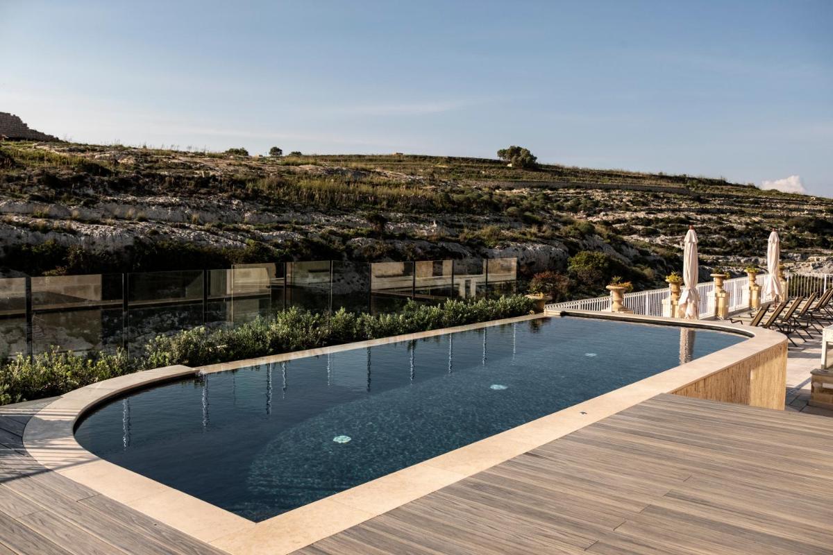 Cesca's Boutique Hotel