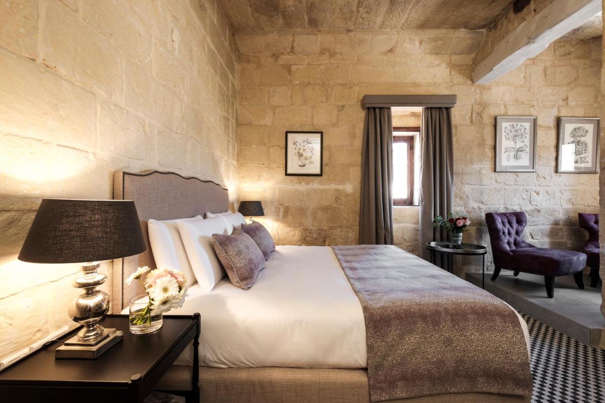 Cesca's Boutique Hotel