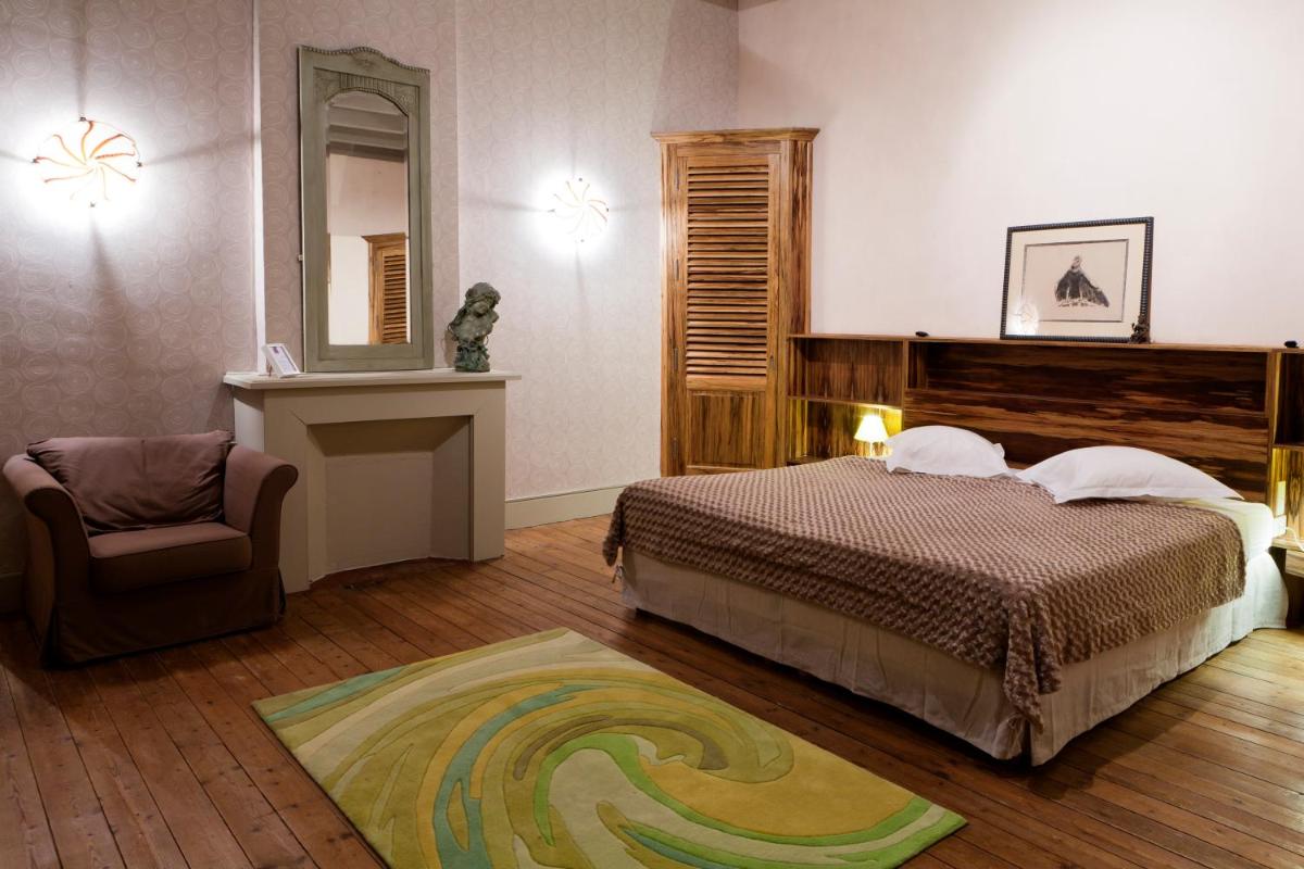 Chambres d’Hôtes Château Touny les Roses