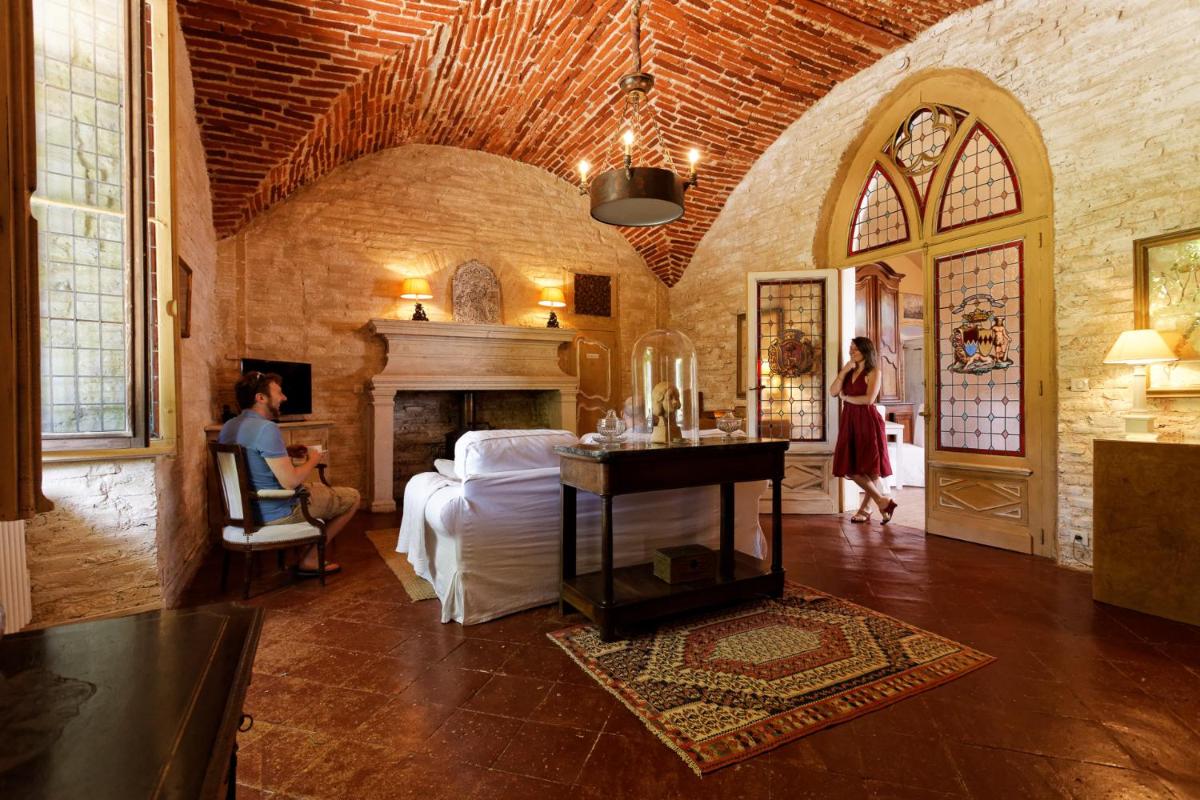 Domaine du Buc, Le Château