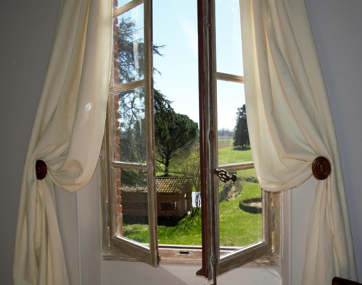 Domaine du Buc, Le Château