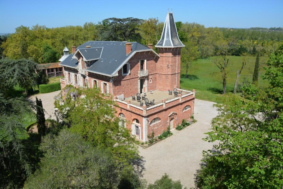 Domaine du Buc, Le Château