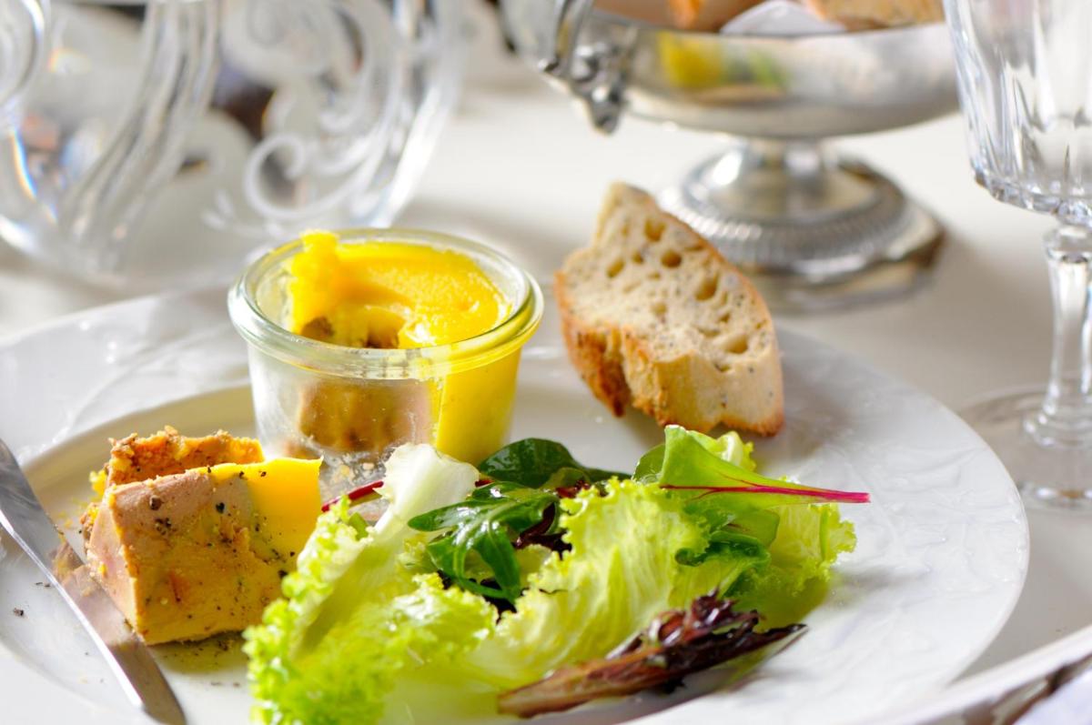 Domaine du Buc, Le Château