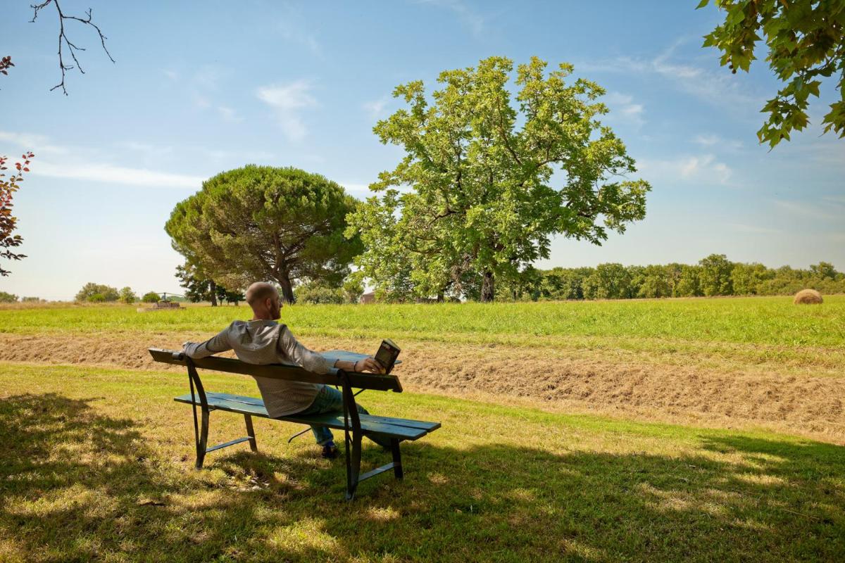 Domaine du Buc, Le Château