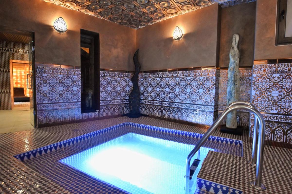 Chapel 5 Boutique Suites B&B