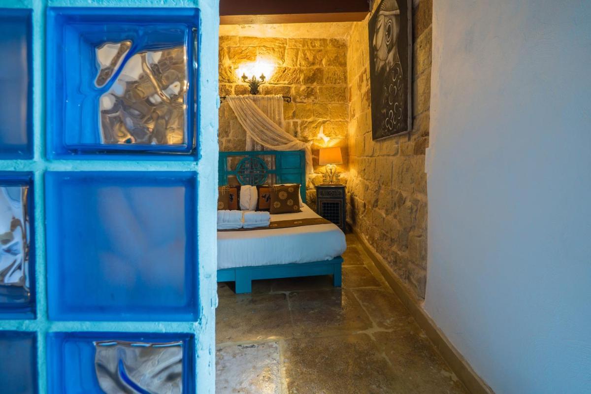 Chapel 5 Boutique Suites B&B