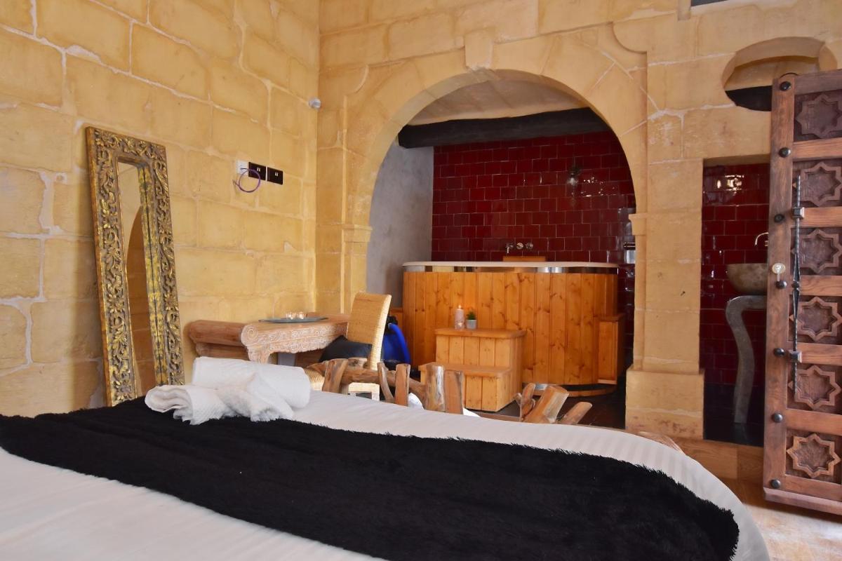 Chapel 5 Boutique Suites B&B