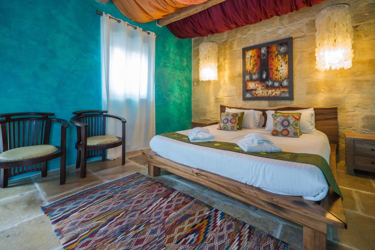 Chapel 5 Boutique Suites B&B