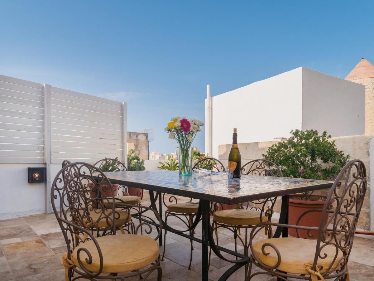 Chapel 5 Boutique Suites B&B