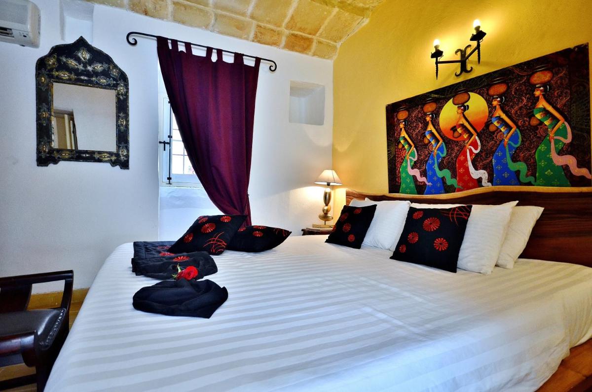 Chapel 5 Boutique Suites B&B