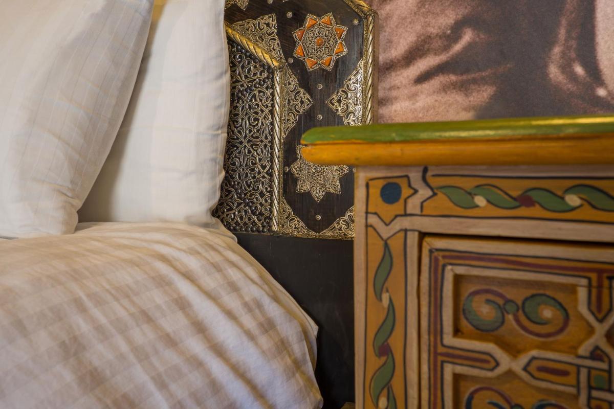 Chapel 5 Boutique Suites B&B