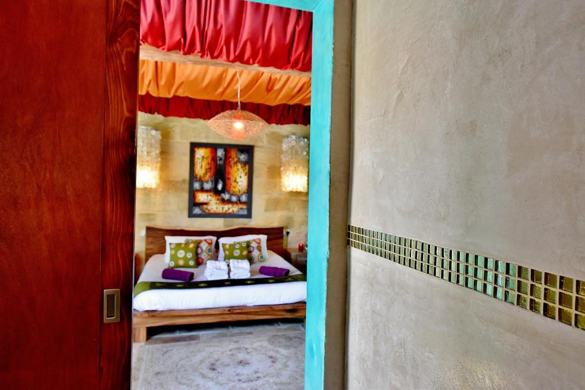 Chapel 5 Boutique Suites B&B