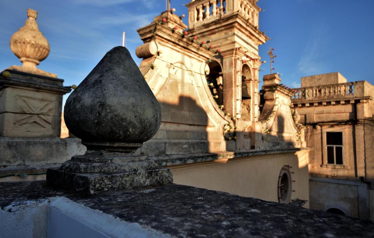 Chapel 5 Boutique Suites B&B