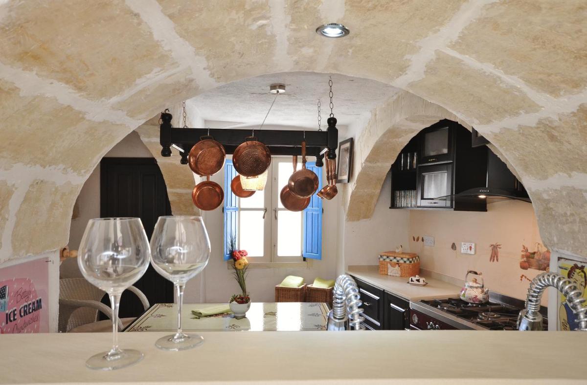 Chapel 5 Boutique Suites B&B