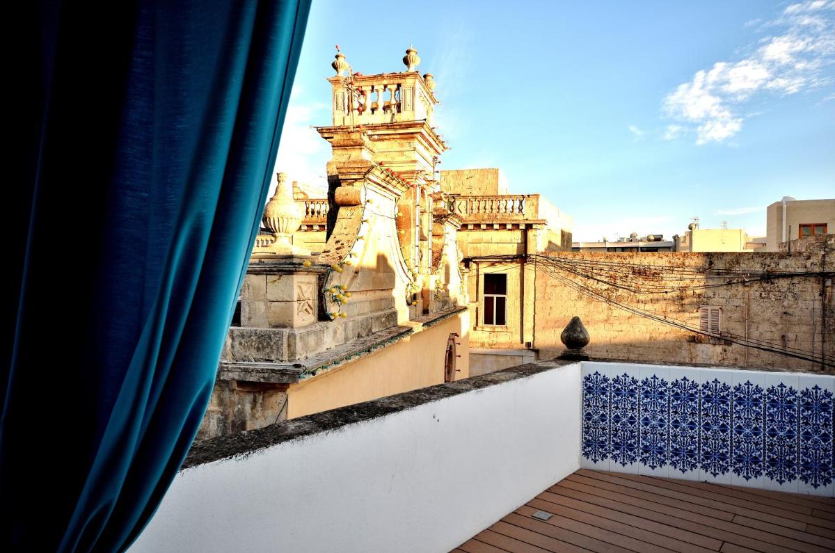 Chapel 5 Boutique Suites B&B