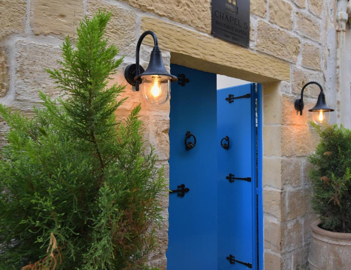 Chapel 5 Boutique Suites B&B