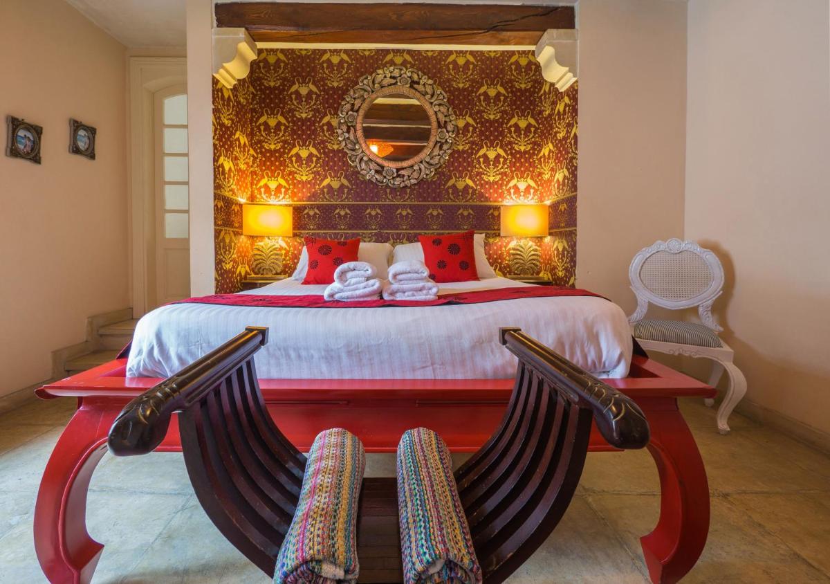 Chapel 5 Boutique Suites B&B