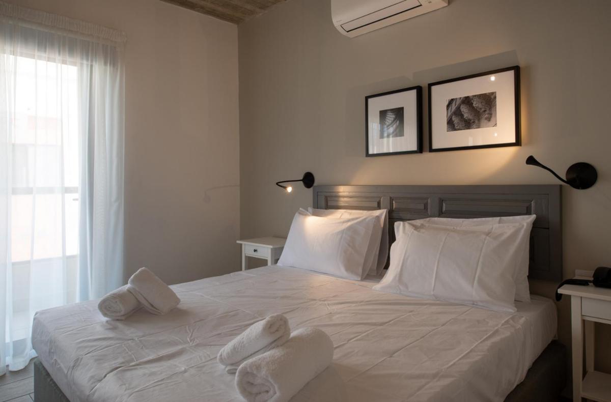 Chapter 5 Hotel