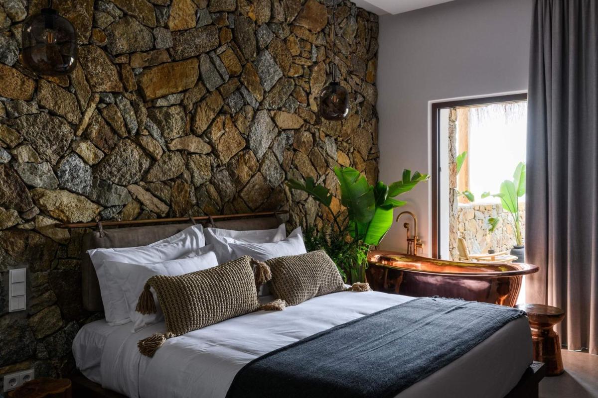 Charisma Hotel and Wellness Club