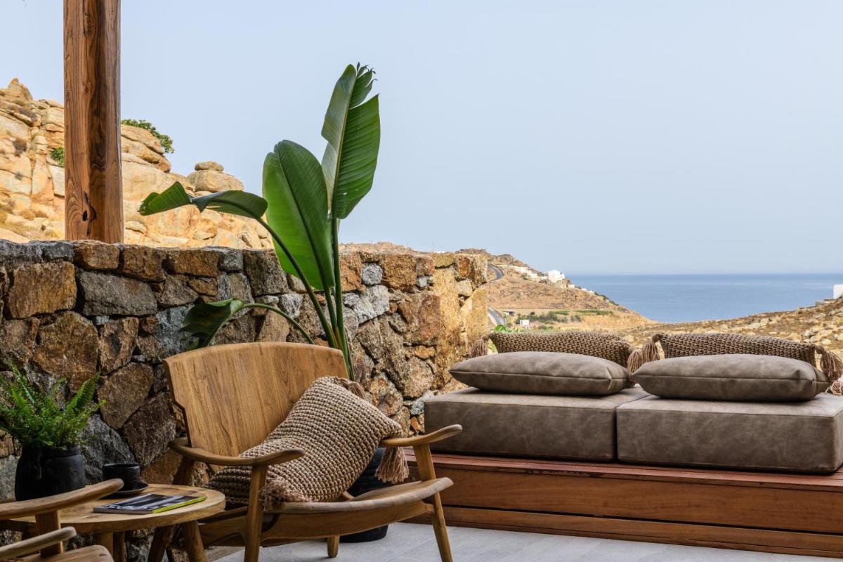 Charisma Hotel and Wellness Club