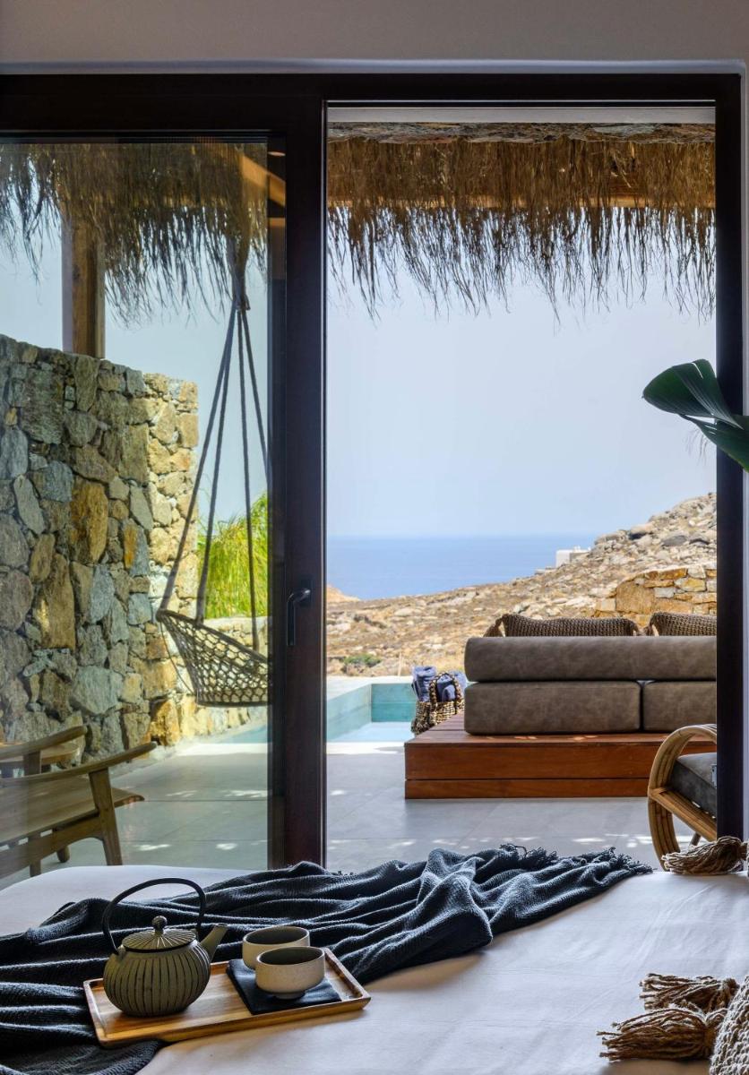 Charisma Hotel and Wellness Club