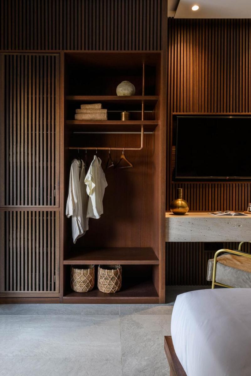 Charisma Hotel and Wellness Club