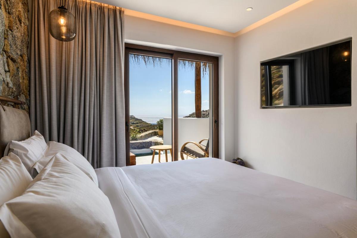 Charisma Hotel and Wellness Club
