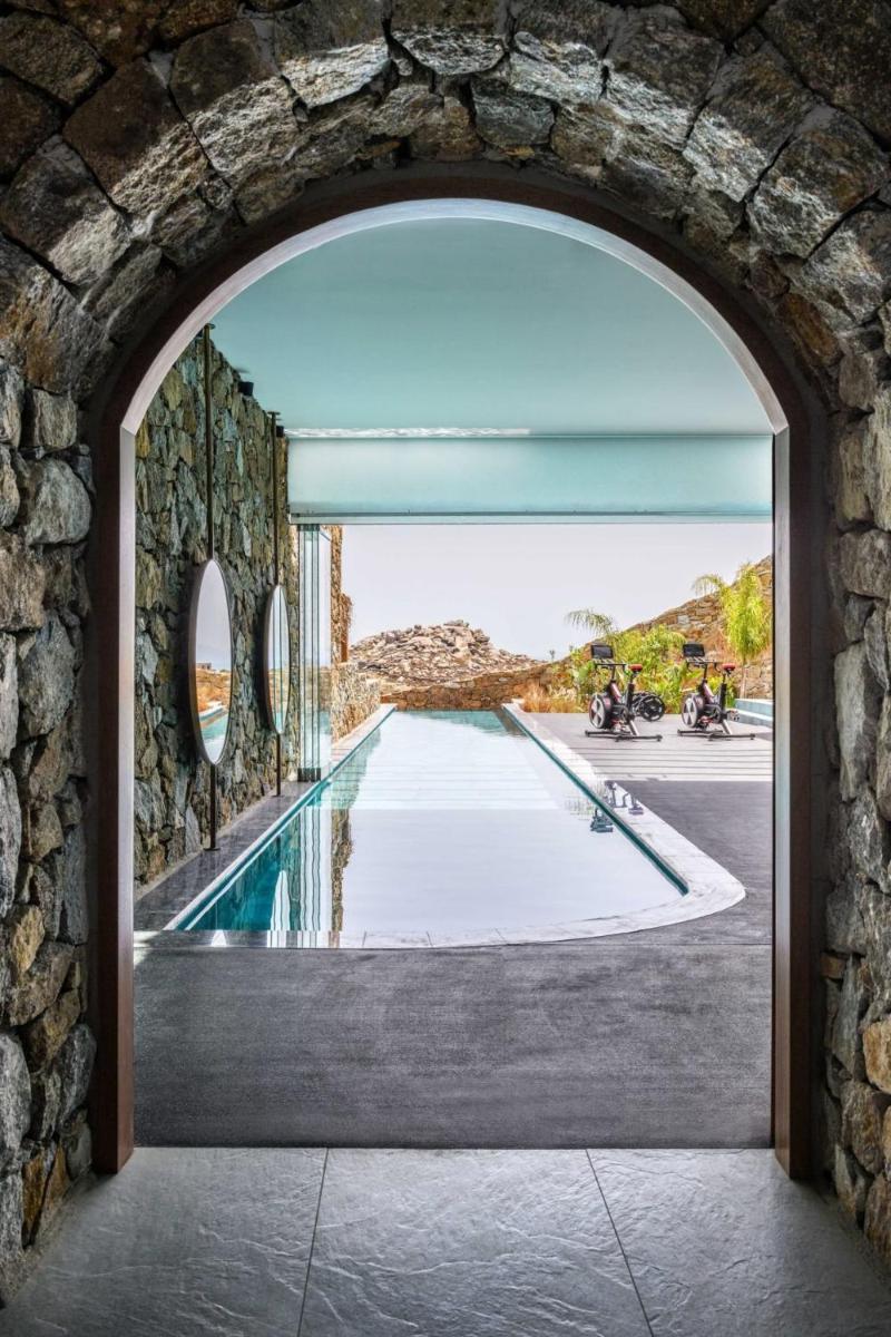 Charisma Hotel and Wellness Club