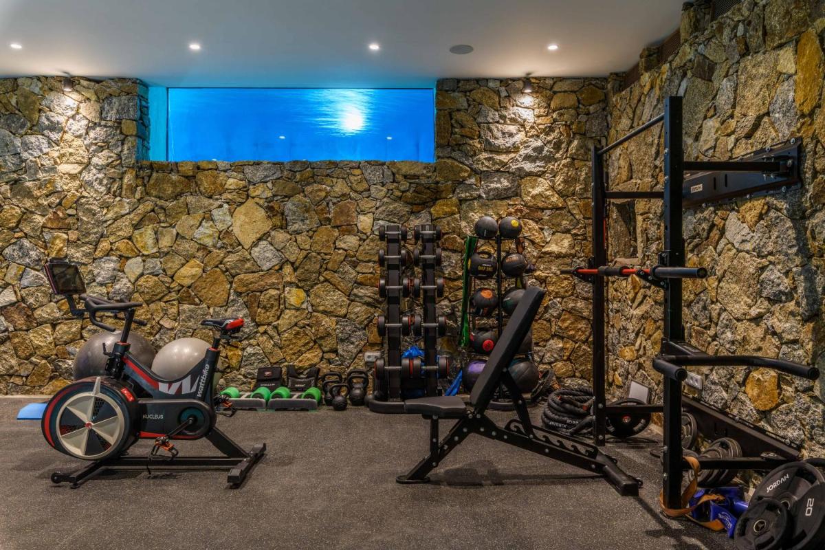 Charisma Hotel and Wellness Club