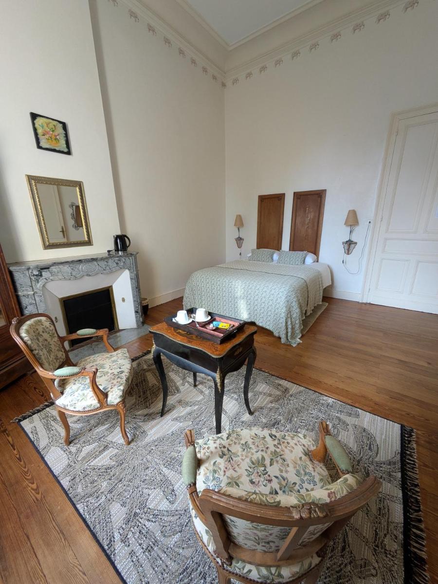 Château Camperos - Chambres d'hôtes - B&B