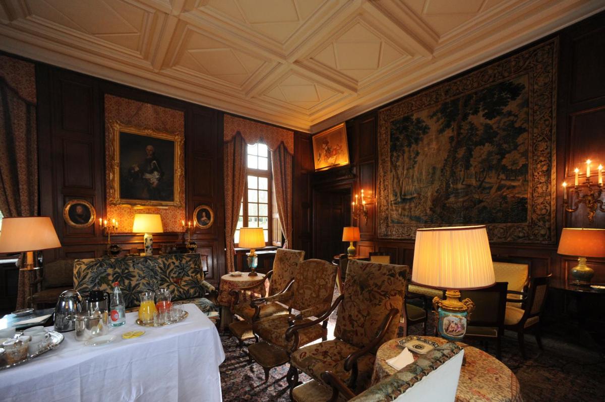 Chateau de Canisy
