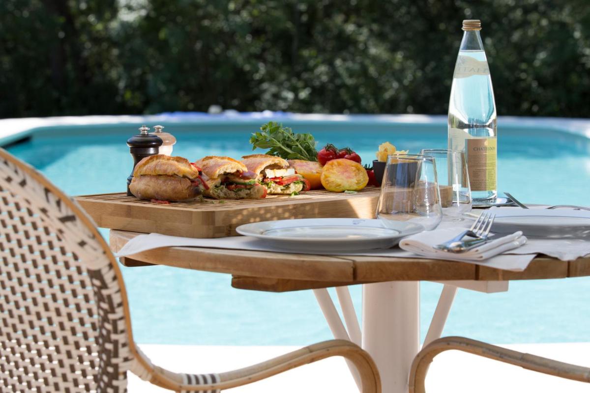 Château de Fonscolombe